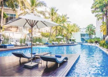 Luxury Pool Installations That Increase Sherman Oaks Property Value