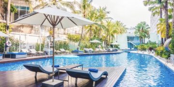 Luxury Pool Installations That Increase Sherman Oaks Property Value