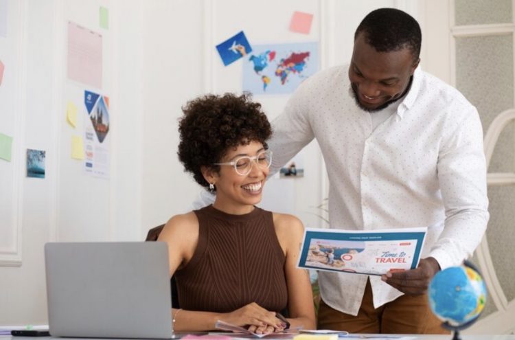 Building a Strong Online Presence in Competitive Adult Markets