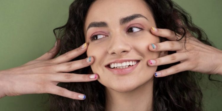 Why Natural-Looking Smile Makeovers Are Becoming More Accessible