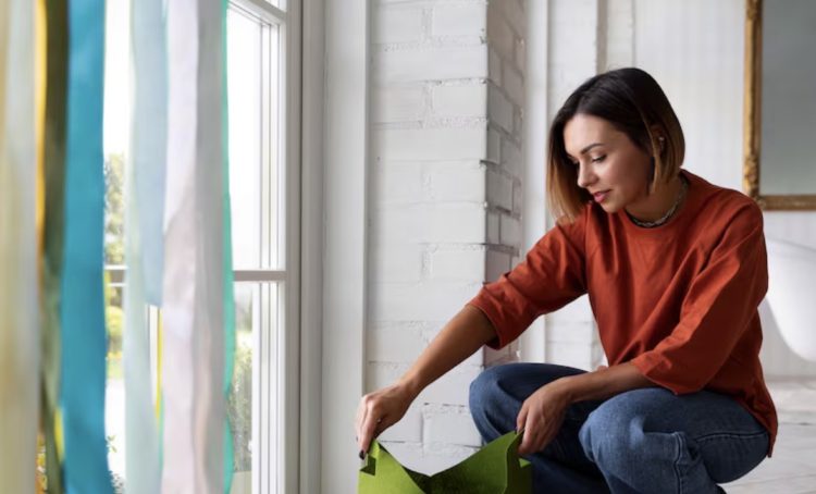 How to Refresh Window Coverings Before Putting a Home on the Market