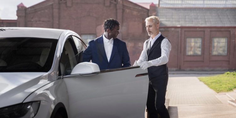 Private Luxury Transportation For Orlando Visitors And Special Events