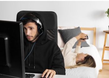 Pae Mai Pen Rai? — Understanding Resilience and Repeated Defeats in Online Gaming